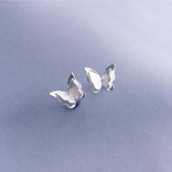 NEW 925 Sterling Silver Butterfly Stud Earrings - Picture 5 of 8
